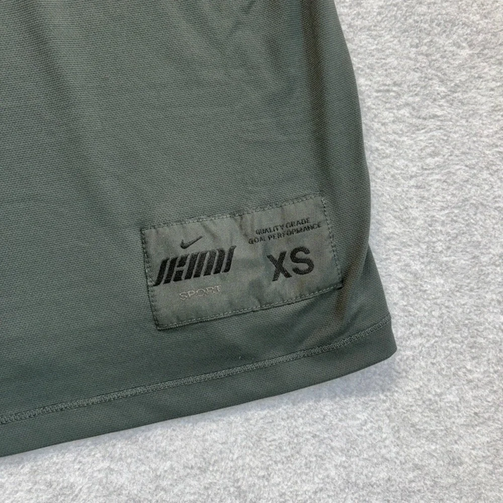 Nike new tags